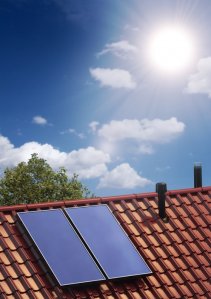 Domy energooszczędne - Ruukki wprowadza do Polski rodzinę produktów wykorzystujących energię słoneczną