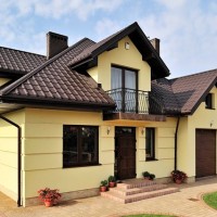 Pokrycia dachowe – nowoczesne i trwałe rozwiązania. Od czego zależy właściwy dobór materiałów na dachy i jakie rozwiązania oferuje nam rynek?